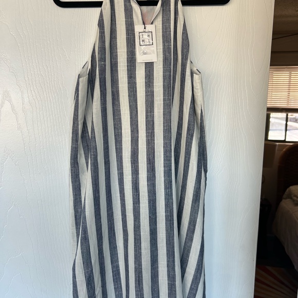 HML Linen Dress with Lining - Picture 6 of 8